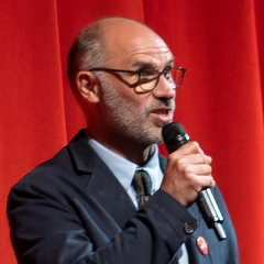Jesse Armstrong