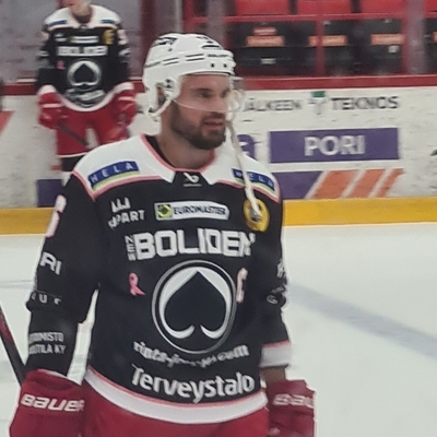 Jesse Joensuu Autograph Profile