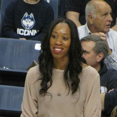 Jessica Moore Autograph Profile