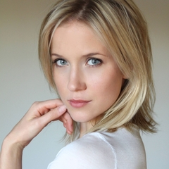 Jessy Schram
