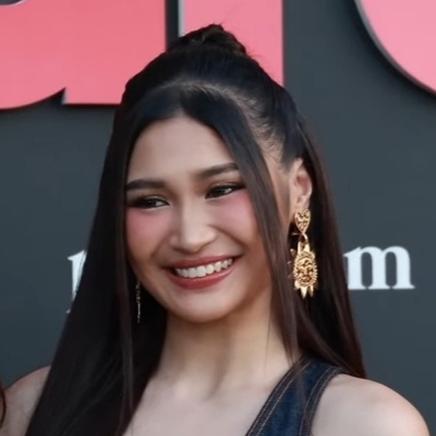 Jhoanna Robles Autograph Profile