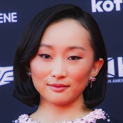 Ji-young Yoo Autograph Profile