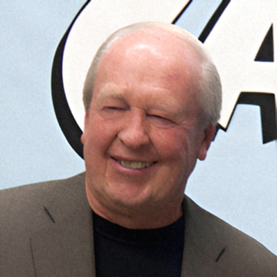 Jim Davis Autograph Profile