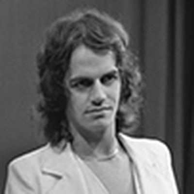 Jim Lea Autograph Profile