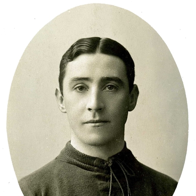 Jimmy Hogan Autograph Profile