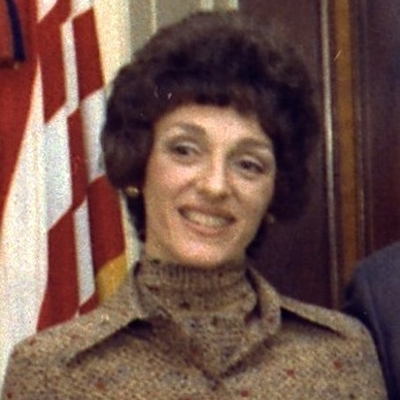 Joan Mondale Autograph Profile