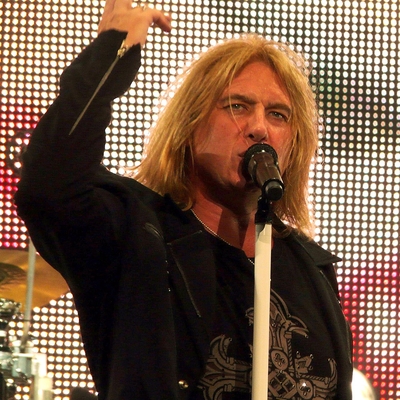 Joe Elliott Autograph Profile