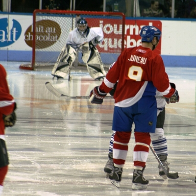 Joe Juneau Autograph Profile
