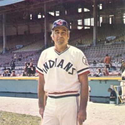 Joe Lutz Autograph Profile