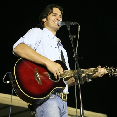 Joe Nichols Autograph Profile