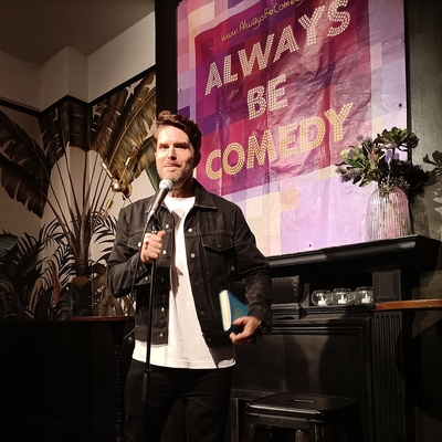 Joel Dommett Autograph Profile