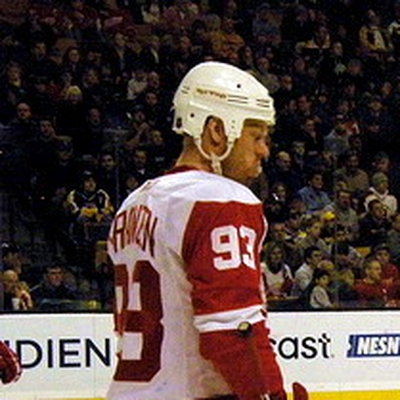 Johan Franzen Autograph Profile