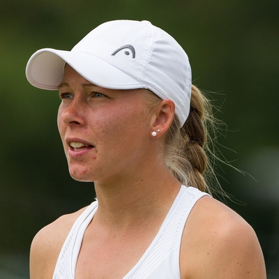 Johanna Larsson Autograph Profile