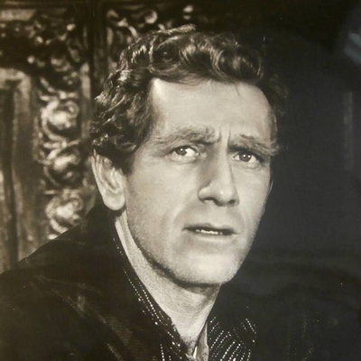 John Anderson Autograph Profile