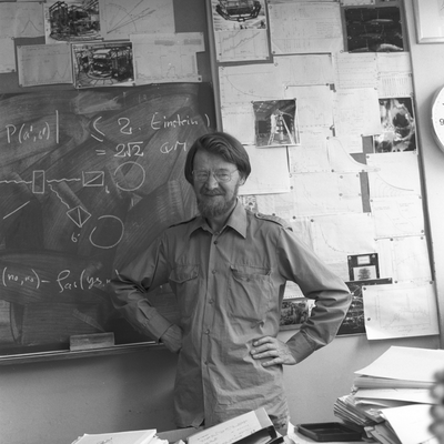 John Stewart Bell Autograph Profile