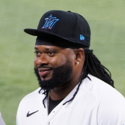 Johnny Cueto Autograph Profile