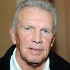 Johnny Giles