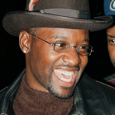 Johnny Gill Autograph Profile