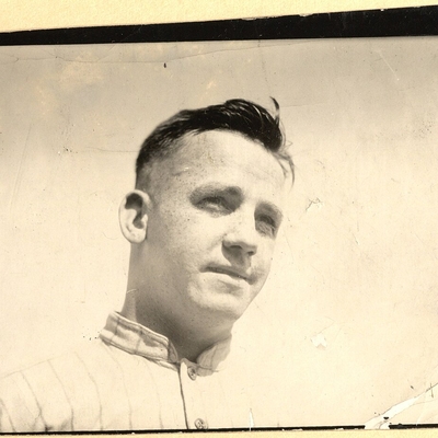 Johnny Grabowski Autograph Profile