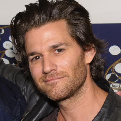 Johnny Whitworth Autograph Profile