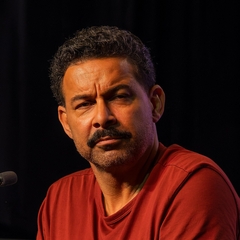 Jon Huertas