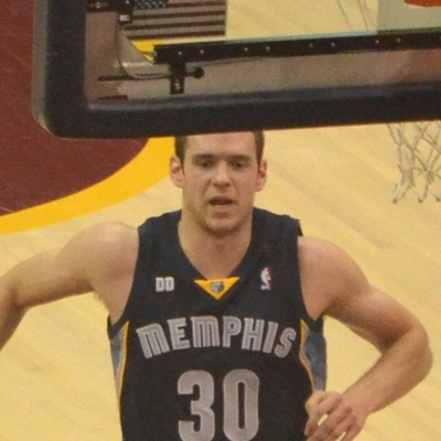 Jon Leuer Autograph Profile