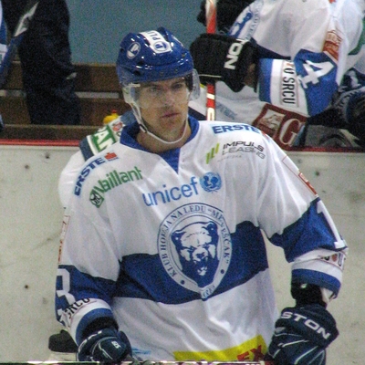 Jonathan Filewich Autograph Profile