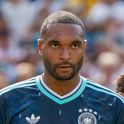 Jonathan Tah Autograph Profile