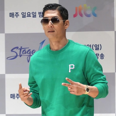 Joon Park Autograph Profile