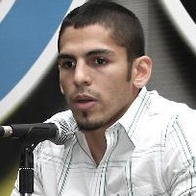 Jorge Linares Autograph Profile