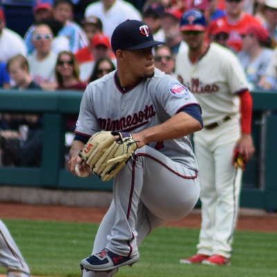 Jose Berrios Autograph Profile