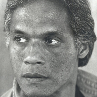 Jose De Vega Autograph Profile