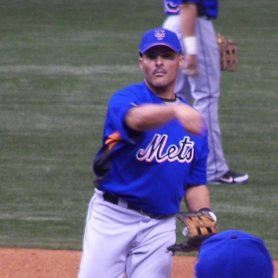 Jose Valentin Autograph Profile