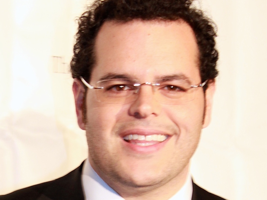 Josh Gad