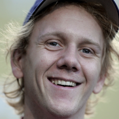 Josh Thomas Autograph Profile