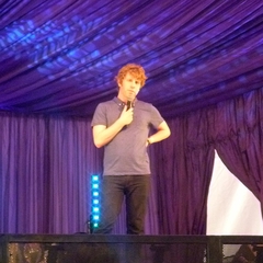 Josh Widdicombe