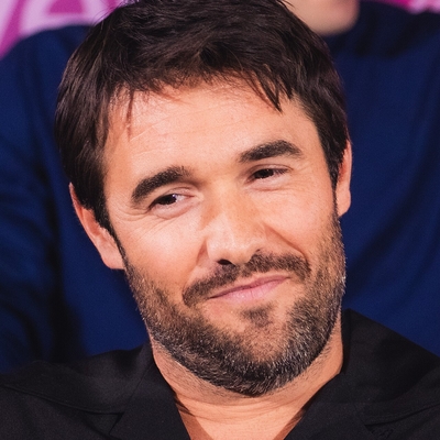 Joshua Bowman Autograph Profile
