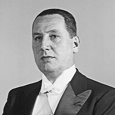 Juan Perón Autograph Profile