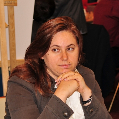 Judit Polgár Autograph Profile