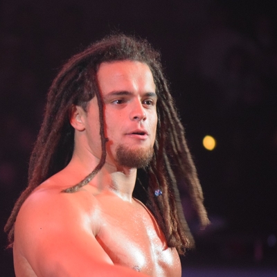 Juice Robinson Autograph Profile