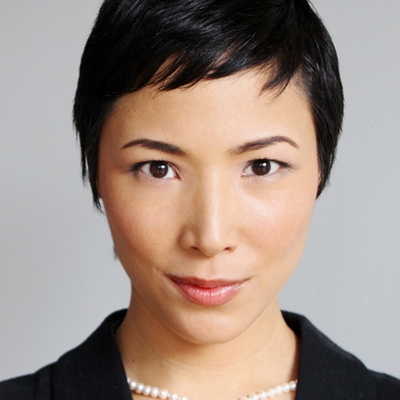 Julee Cerda Autograph Profile