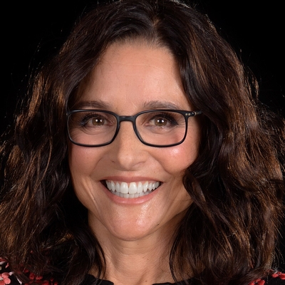 Julia Louis-Dreyfus Autograph Profile