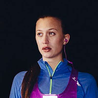 Julia Ragnarsson Autograph Profile