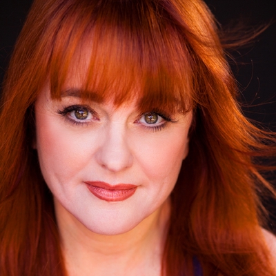 Julie Brown Autograph Profile