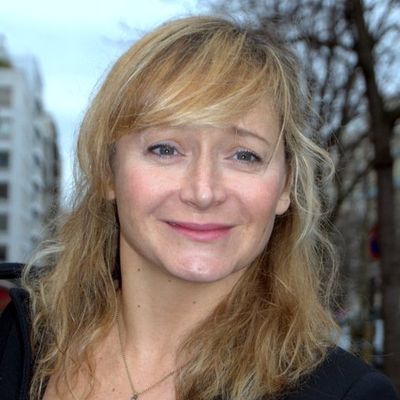 Julie Ferrier Autograph Profile