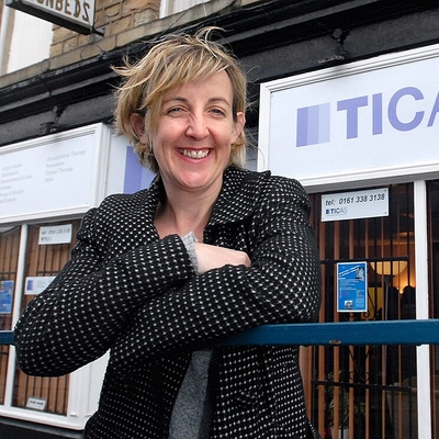 Julie Hesmondhalgh Autograph Profile