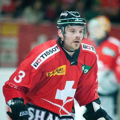 Julien Vauclair Autograph Profile