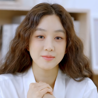 Jung Ryeo-won Autograph Profile