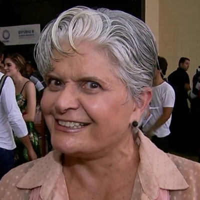 Jussara Freire Autograph Profile
