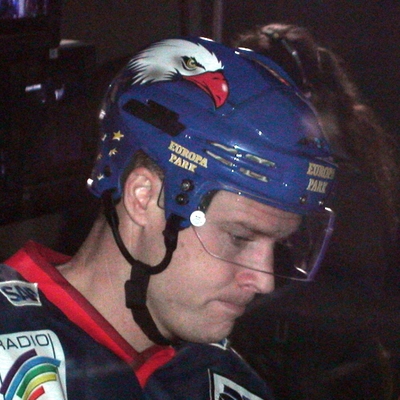 Justin Papineau Autograph Profile